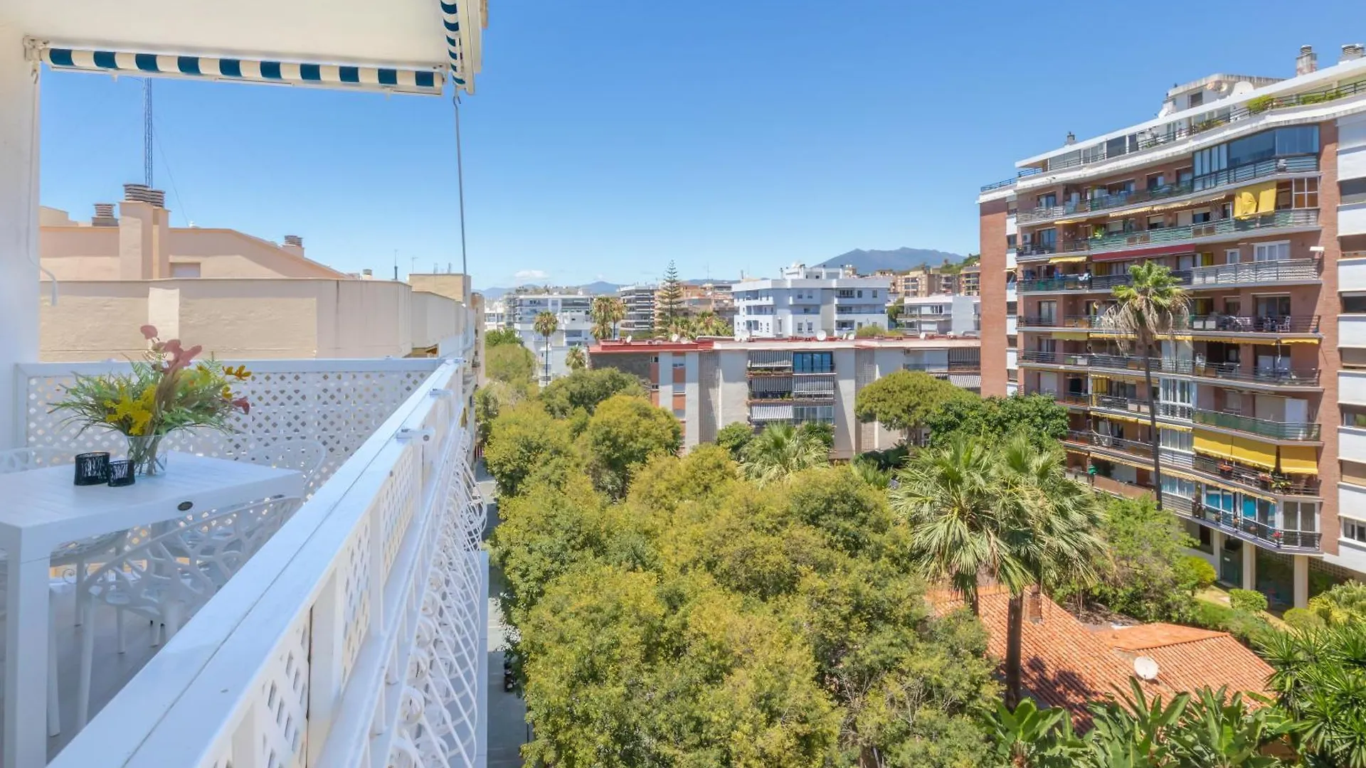 Marbella Center 100M From The Beach - Happy Rentals